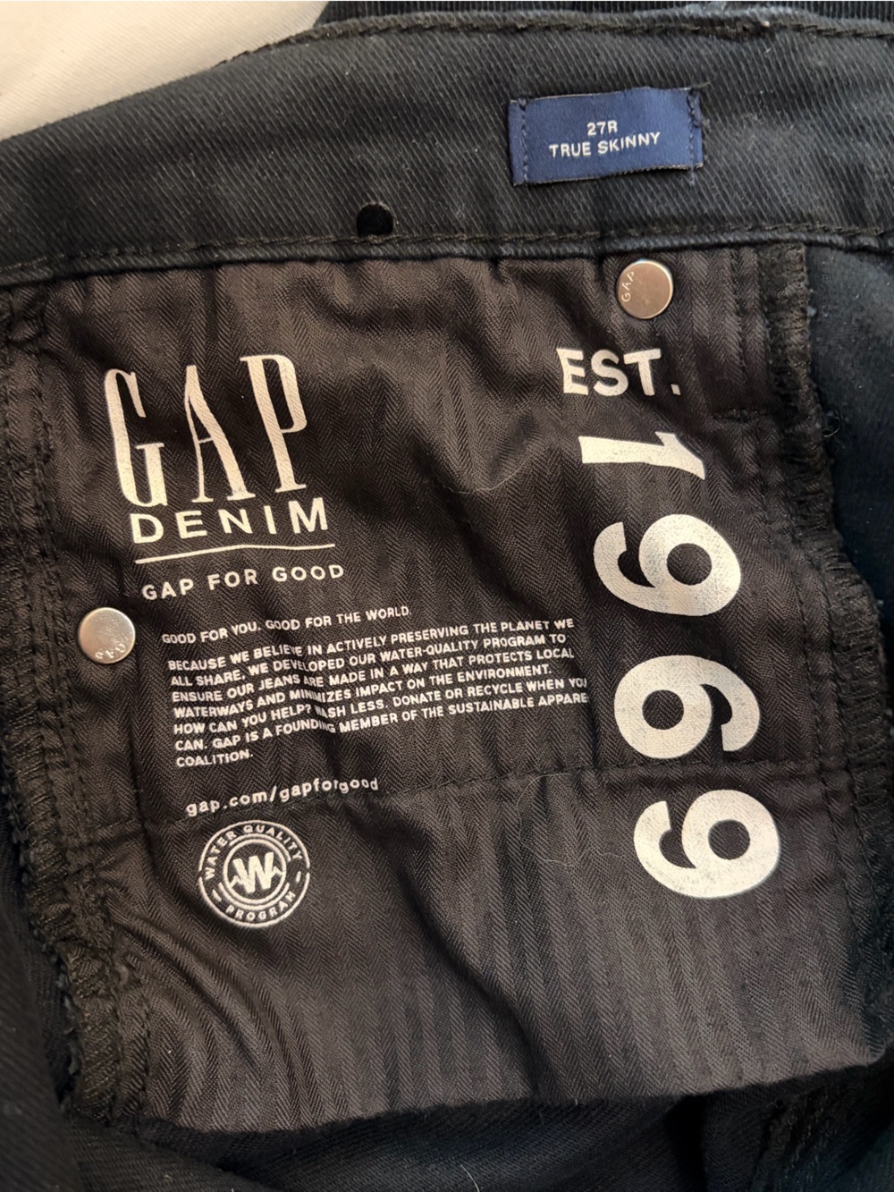 Gap True Skinny Black Flocked Polka Dot Jeans Size 27R - Picture 6 of 9